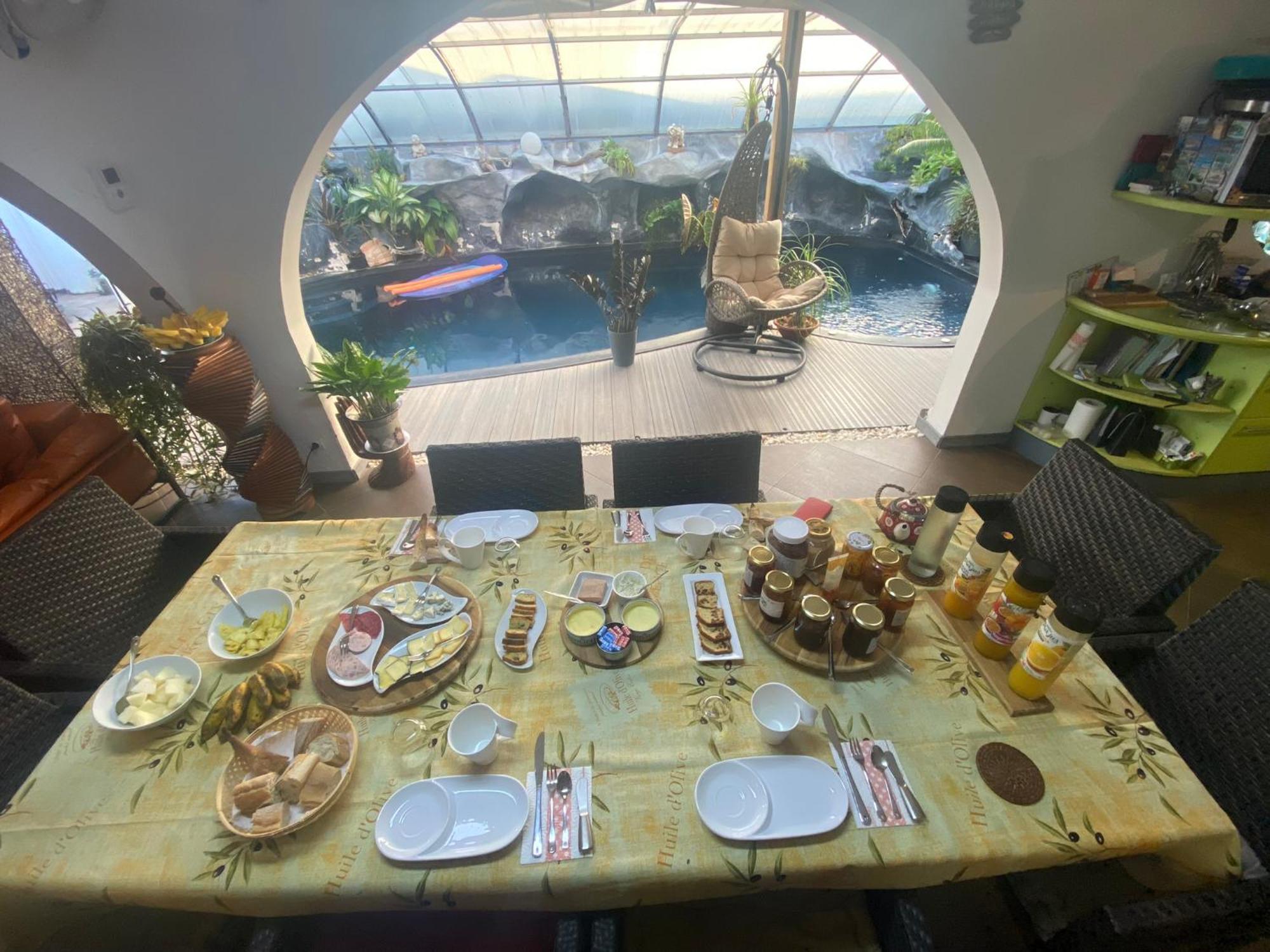 Ti Kaz Lo Ker Chambre D'Hote Chez L'Habitant แซ็ง-โฌเซฟ ภายนอก รูปภาพ